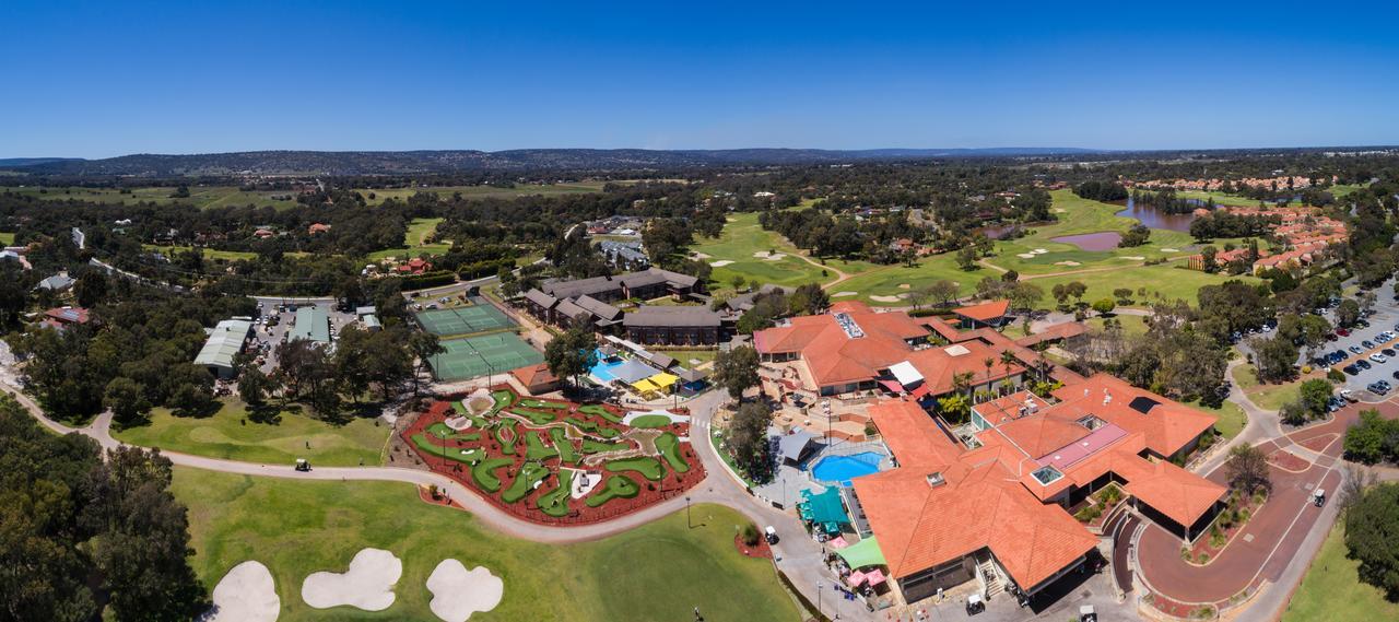 Novotel Vines Resort Swan Valley The Vines Exterior photo